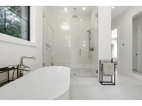 14760 Uplands Drive Lake Oswego OR 97034