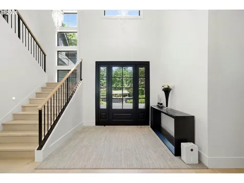 14760 Uplands Drive Lake Oswego OR 97034