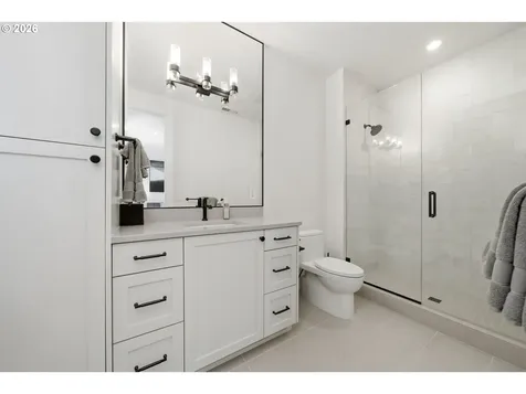 14760 Uplands Drive Lake Oswego OR 97034