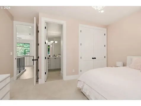 14760 Uplands Drive Lake Oswego OR 97034