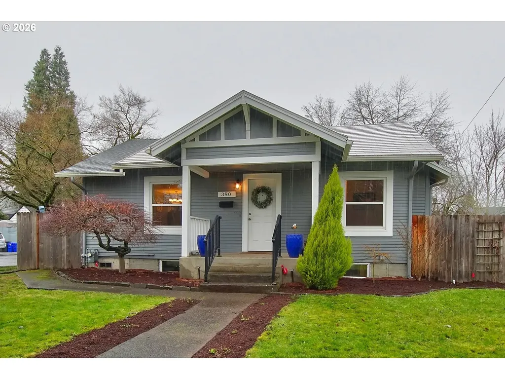390 W Arlington Street Gladstone OR 97027