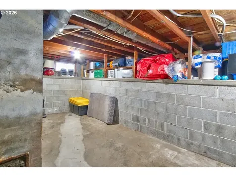 390 W Arlington Street Gladstone OR 97027