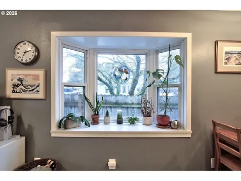 390 W Arlington Street Gladstone OR 97027