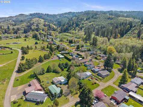 25795 Tyee Road Cloverdale OR 97112