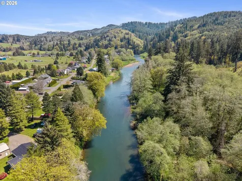 25795 Tyee Road Cloverdale OR 97112