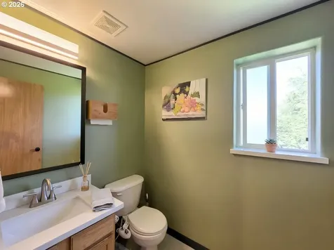 5115 SE 140th Place Portland OR 97236