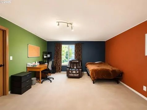 5115 SE 140th Place Portland OR 97236