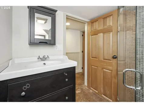 2336 SE 30th Avenue Portland OR 97214