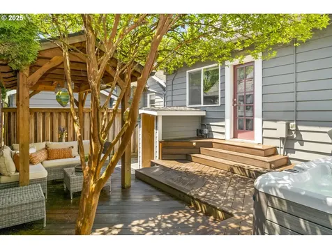 2336 SE 30th Avenue Portland OR 97214