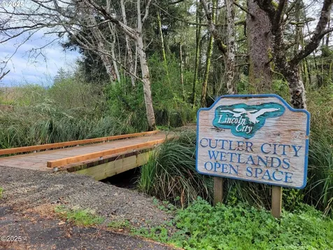 1346 SW 63rd Street Lincoln City OR 97367