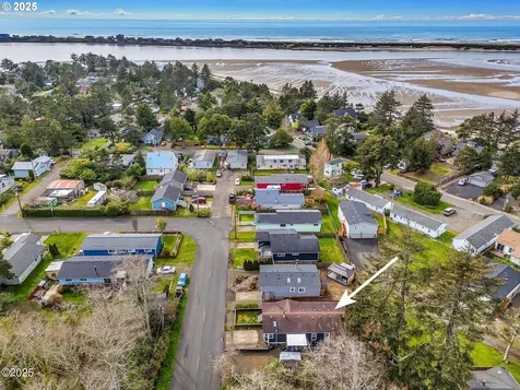 1346 SW 63rd Street Lincoln City OR 97367