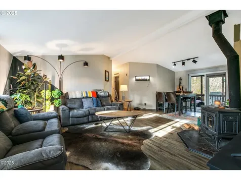 1346 SW 63rd Street Lincoln City OR 97367