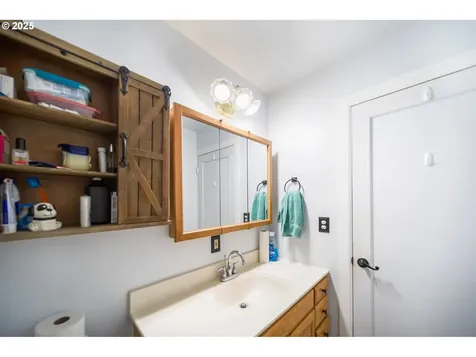 2645 Highlands Drive Reedsport OR 97467