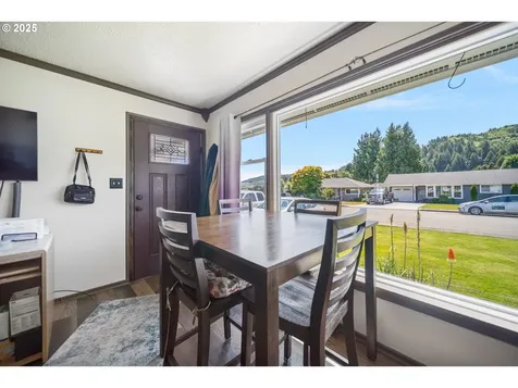2645 Highlands Drive Reedsport OR 97467