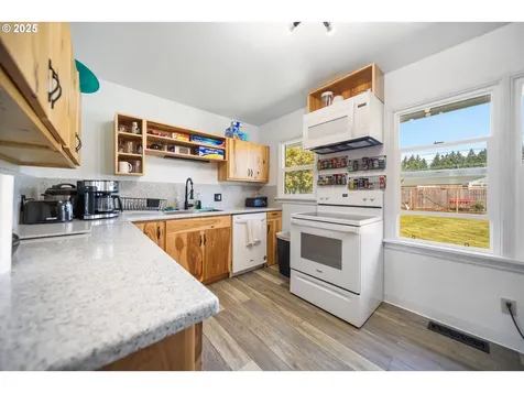2645 Highlands Drive Reedsport OR 97467