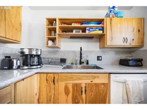 2645 Highlands Drive Reedsport OR 97467