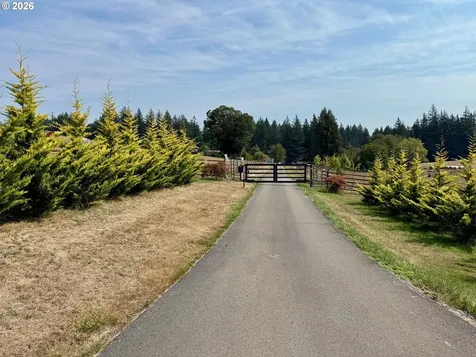 39143 SE Gibson Road Washougal WA 98671
