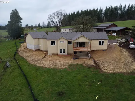 39143 SE Gibson Road Washougal WA 98671