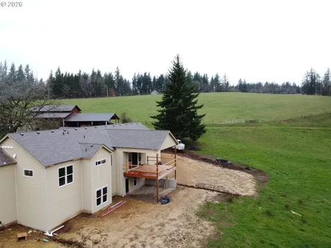 39143 SE Gibson Road Washougal WA 98671