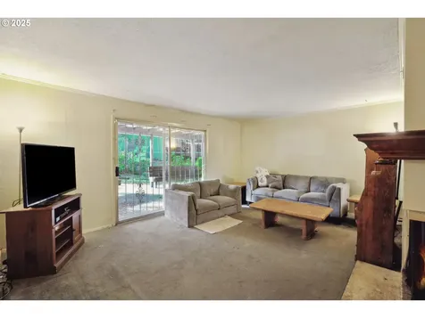 2935 NE 88th Place Portland OR 97220