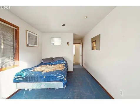 2935 NE 88th Place Portland OR 97220
