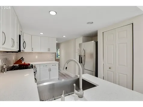 32100 SW Boones Bend Road Wilsonville OR 97070