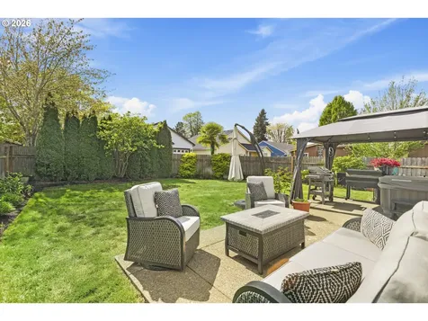 2538 Baines Boulevard Hubbard OR 97032