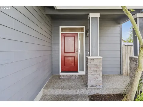 2538 Baines Boulevard Hubbard OR 97032