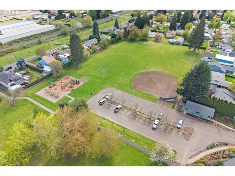 2538 Baines Boulevard Hubbard OR 97032
