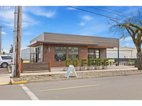 2538 Baines Boulevard Hubbard OR 97032