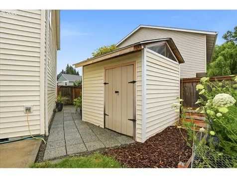 2417 NE 107th Street Vancouver WA 98686