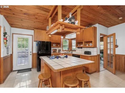 36189 Highway 58 Pleasant Hill OR 97455