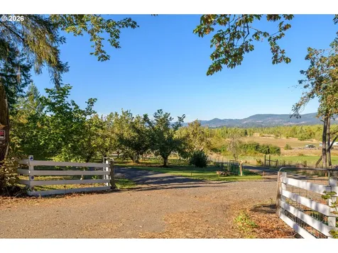 36189 Highway 58 Pleasant Hill OR 97455