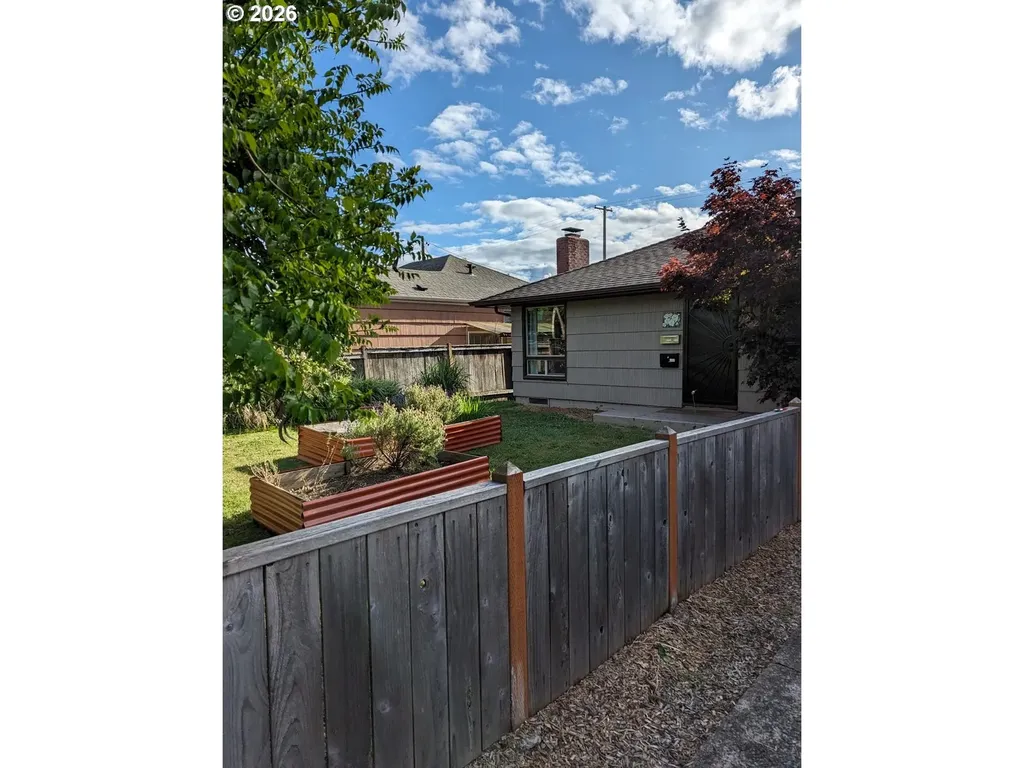 2682 Harris Street Eugene OR 97405