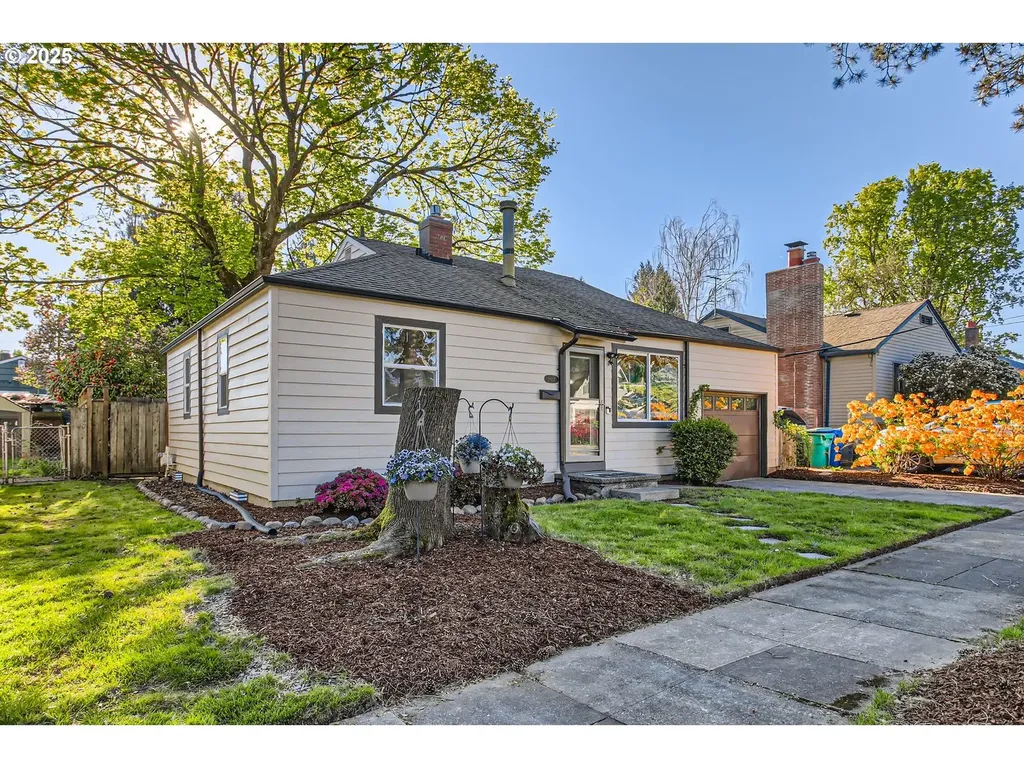9612 N Van Houten Avenue Portland OR 97203
