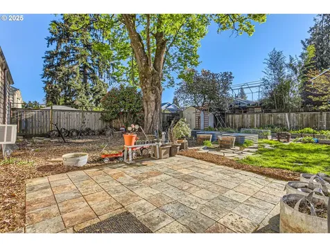 9612 N Van Houten Avenue Portland OR 97203