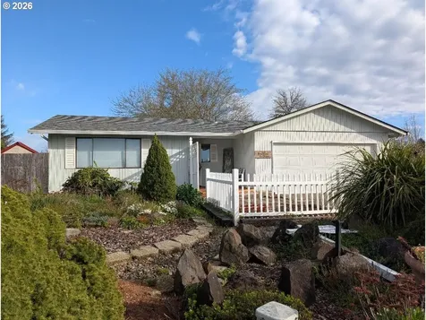 311 SW Jasmine Court Mcminnville OR 97128