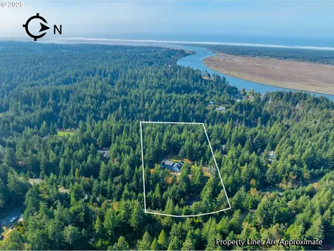 89494 Sunny Loop Lane Bandon OR 97411