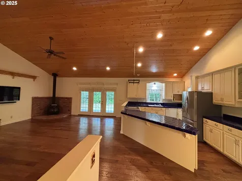 89494 Sunny Loop Lane Bandon OR 97411