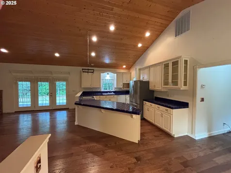 89494 Sunny Loop Lane Bandon OR 97411