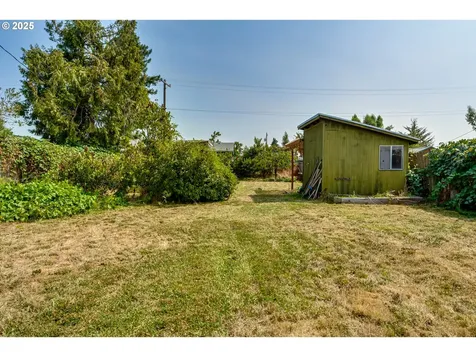 353 19th Street Springfield OR 97477
