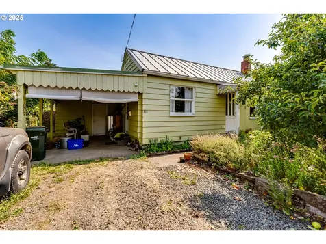 353 19th Street Springfield OR 97477