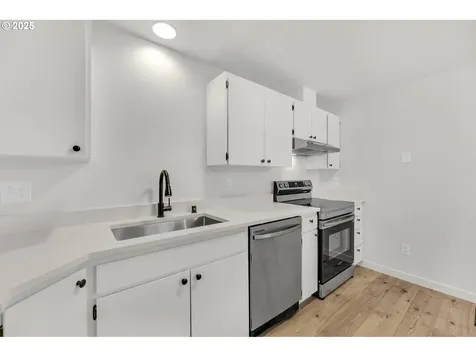 8321 NE 157th Avenue Vancouver WA 98682