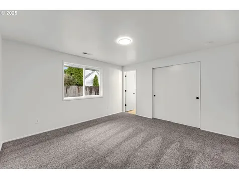 8321 NE 157th Avenue Vancouver WA 98682