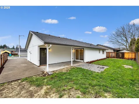8321 NE 157th Avenue Vancouver WA 98682