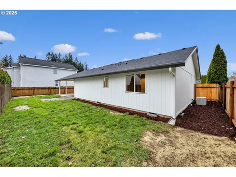 8321 NE 157th Avenue Vancouver WA 98682