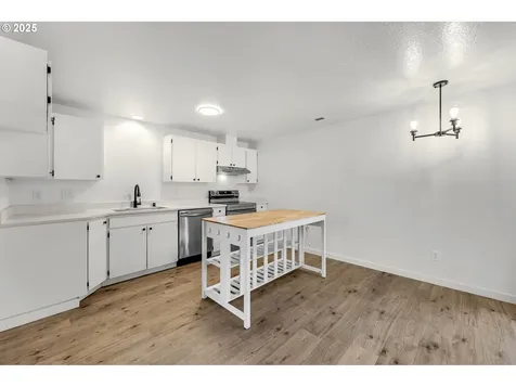 8321 NE 157th Avenue Vancouver WA 98682