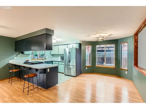 5565 SW 191st Court Beaverton OR 97078