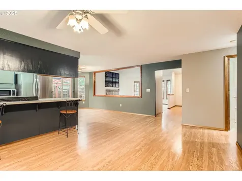 5565 SW 191st Court Beaverton OR 97078
