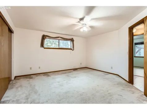 5565 SW 191st Court Beaverton OR 97078
